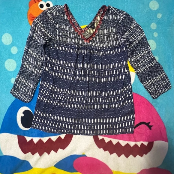 Lucky Brand Tops - 🤞 Lucky Brand Womens Embroidered V-Neck Pullover Top Blue M​